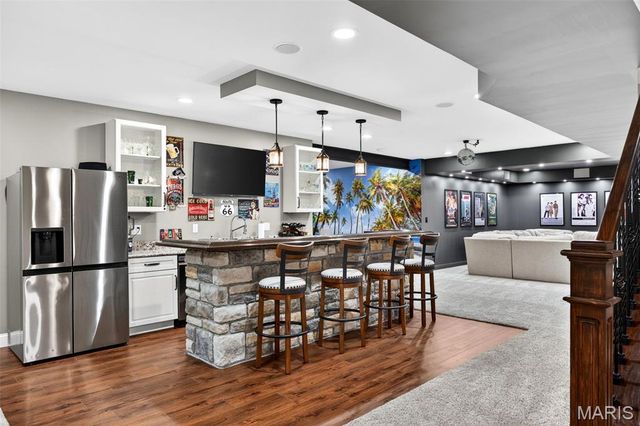 7105 Castle Cliff Court, St Charles, MO 63304