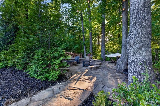 7105 Castle Cliff Court, St Charles, MO 63304
