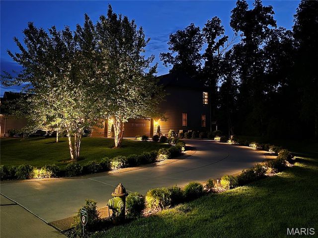 7105 Castle Cliff Court, St Charles, MO 63304