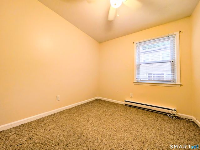 2 Irving Place B, Danbury, CT 06810