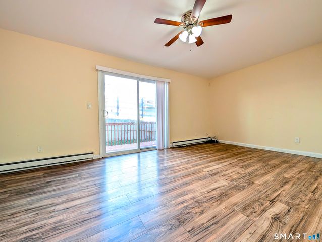 2 Irving Place B, Danbury, CT 06810
