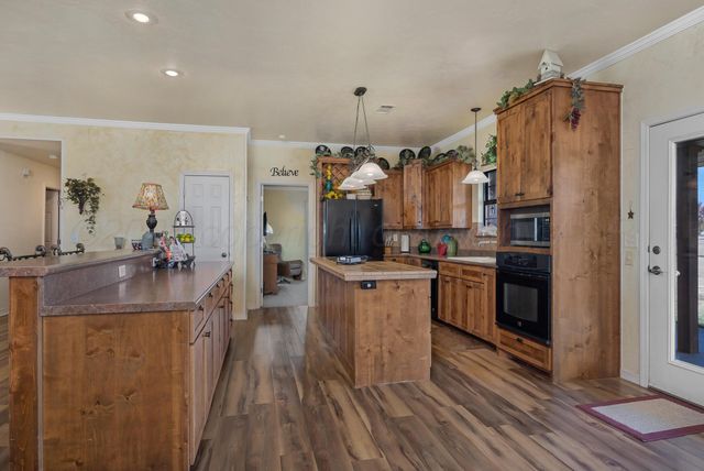 9300 PLANTATION Drive, Canyon, TX 79015