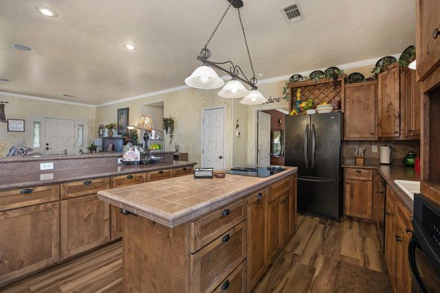 9300 PLANTATION Drive, Canyon, TX 79015