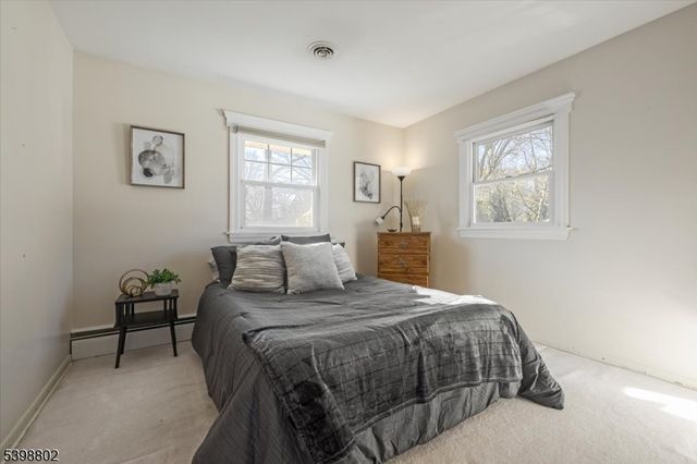 535 Roosevelt Ave, River Vale Twp., NJ 07675