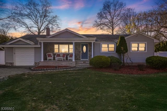 535 Roosevelt Ave, River Vale Twp., NJ 07675