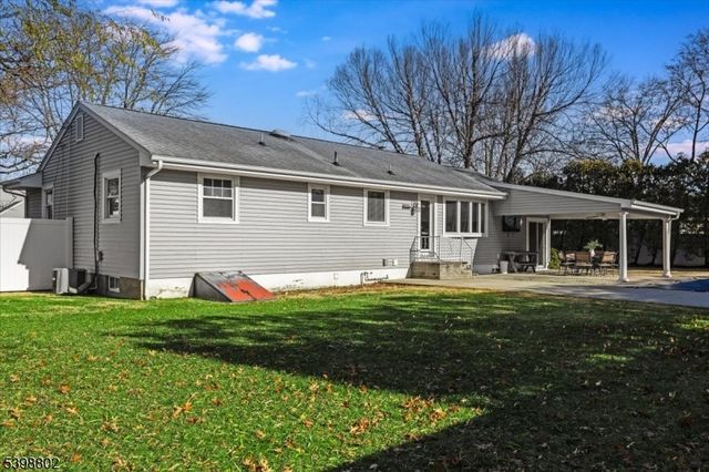 535 Roosevelt Ave, River Vale Twp., NJ 07675