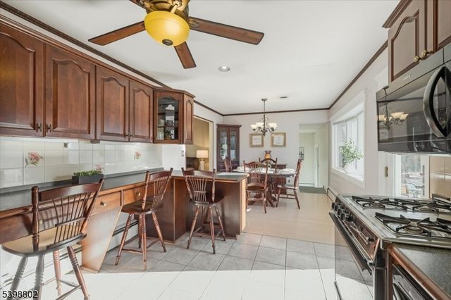 535 Roosevelt Ave, River Vale Twp., NJ 07675