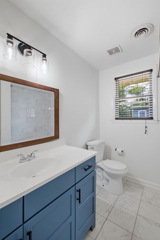 547 Harding Pl, Nashville, TN 37211