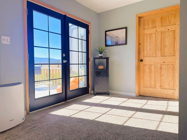 33228 Malheur Street, Sprague River, OR 97639