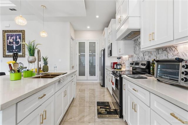 3425 Camellia Avenue, Mcallen, TX 78501