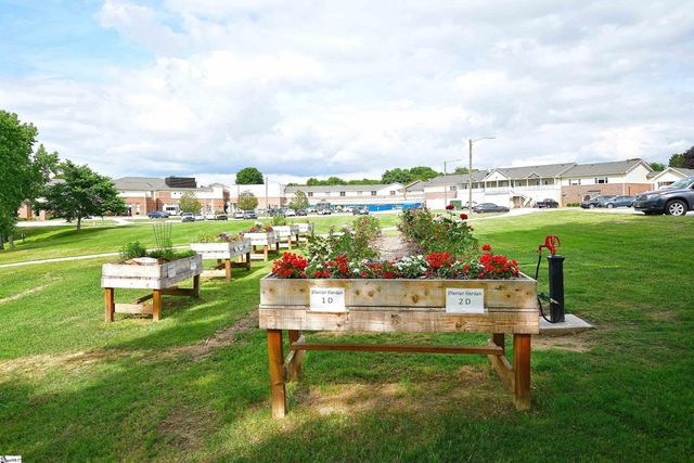 2 Stone Meadow Road, Greenville, SC 29615