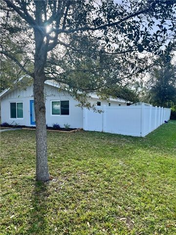 4245 15th Street, Vero Beach, FL 32960