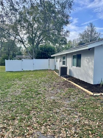 4245 15th Street, Vero Beach, FL 32960