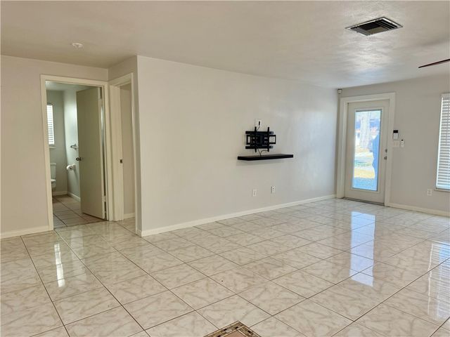 4245 15th Street, Vero Beach, FL 32960