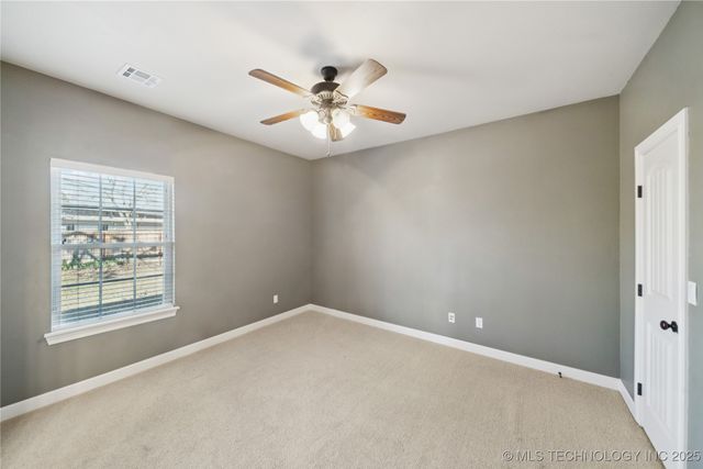 2501 Forest Ridge Parkway, Claremore, OK 74017