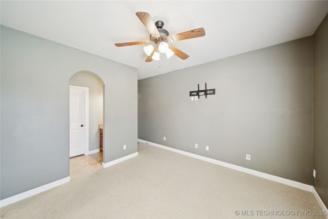 2501 Forest Ridge Parkway, Claremore, OK 74017