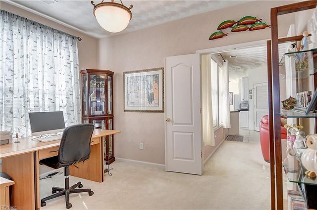 2817 Majestic Oak CT, Virginia Beach, VA 23456