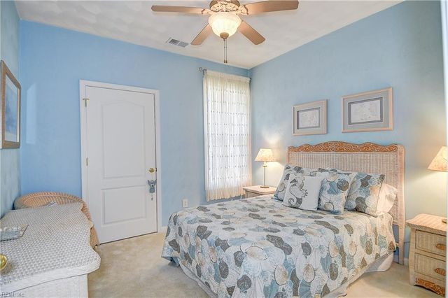 2817 Majestic Oak CT, Virginia Beach, VA 23456