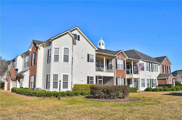 2817 Majestic Oak CT, Virginia Beach, VA 23456