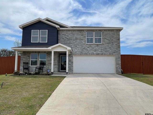 408 Parker Oaks Dr., Chandler, TX 75758