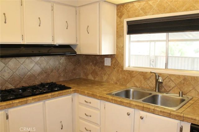 12995 6th 31, Yucaipa, CA 92399