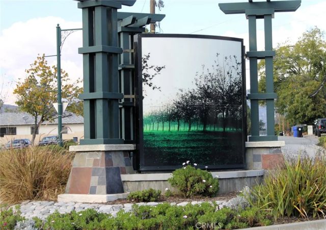 12995 6th 31, Yucaipa, CA 92399