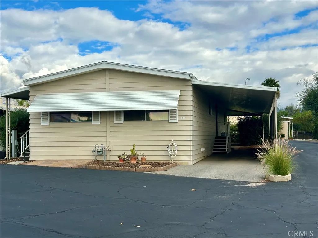 12995 6th 31, Yucaipa, CA 92399