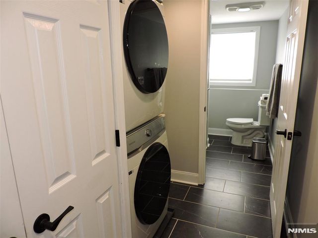 350 Monroe Avenue, Wyckoff, NJ 07481