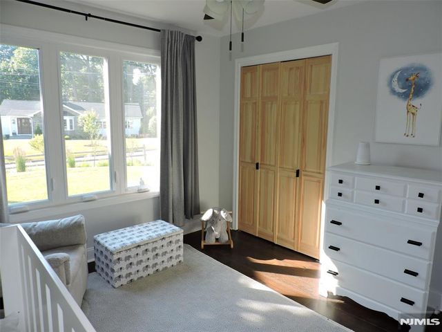350 Monroe Avenue, Wyckoff, NJ 07481