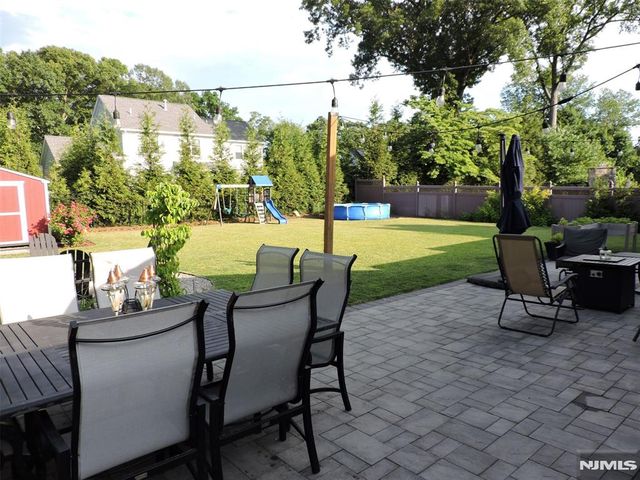 350 Monroe Avenue, Wyckoff, NJ 07481