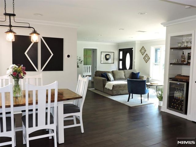 350 Monroe Avenue, Wyckoff, NJ 07481