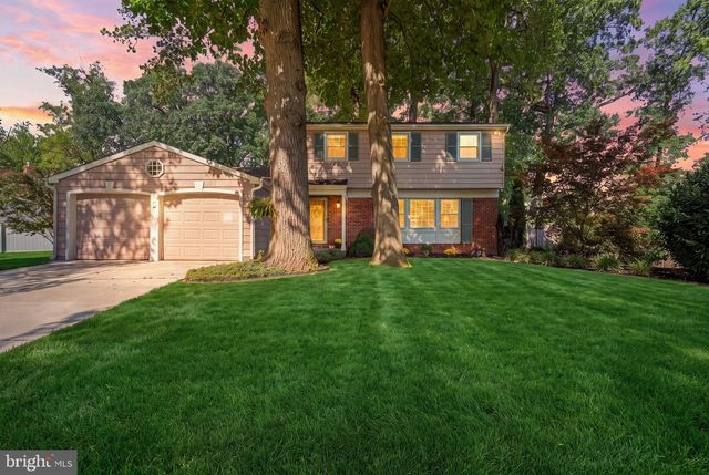 4 MELODY LN, Cherry Hill, NJ 08002