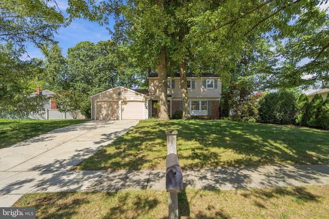 4 MELODY LN, Cherry Hill, NJ 08002