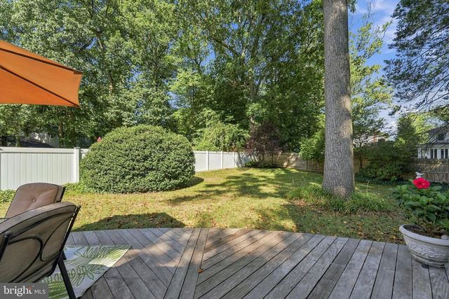 4 MELODY LN, Cherry Hill, NJ 08002