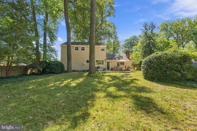 4 MELODY LN, Cherry Hill, NJ 08002