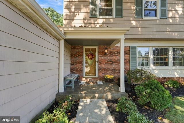 4 MELODY LN, Cherry Hill, NJ 08002