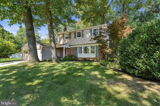 4 MELODY LN, Cherry Hill, NJ 08002
