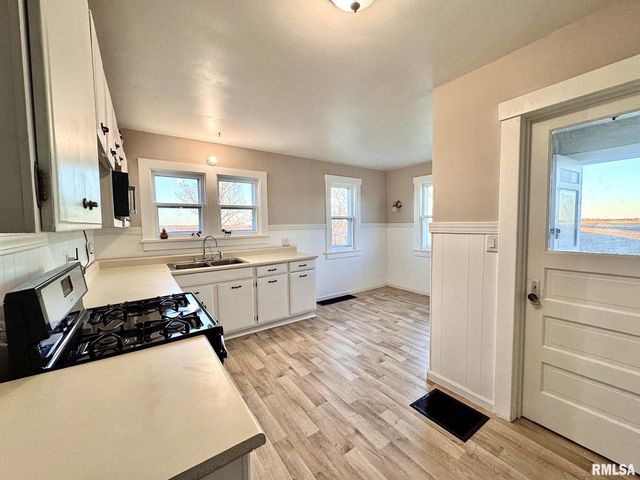 1392 54TH Avenue, Avon, IL 61415