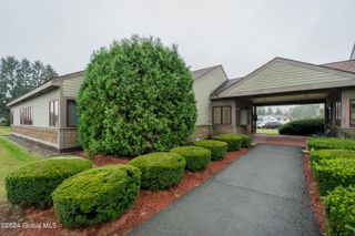 1654 Columbia Turnpike, Schodack, NY 12033