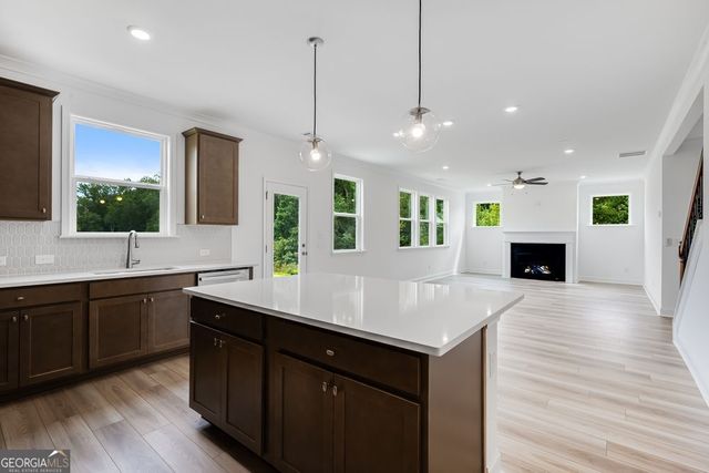 8850 Avonbrook Close, Ball Ground, GA 30107