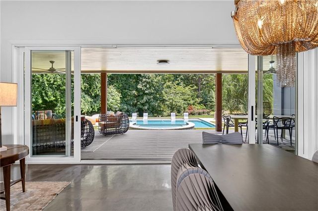 103 Melanie Lane, Woodstock, GA 30188