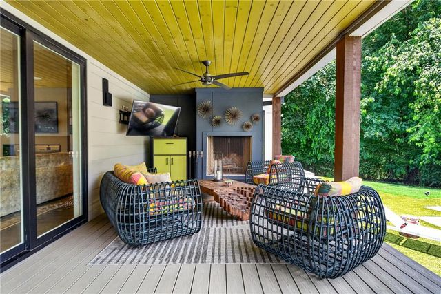 103 Melanie Lane, Woodstock, GA 30188