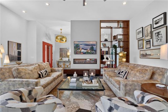 103 Melanie Lane, Woodstock, GA 30188
