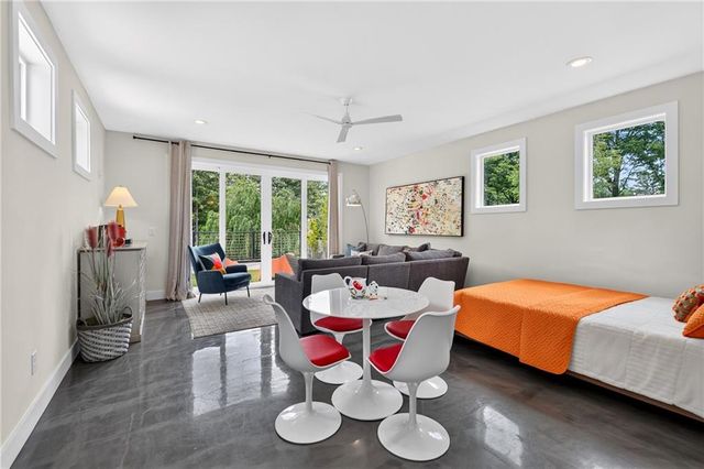 103 Melanie Lane, Woodstock, GA 30188