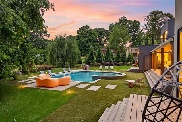 103 Melanie Lane, Woodstock, GA 30188
