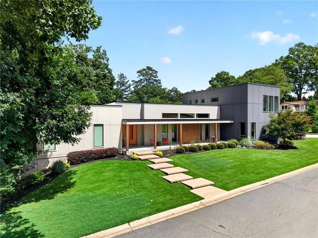 103 Melanie Lane, Woodstock, GA 30188