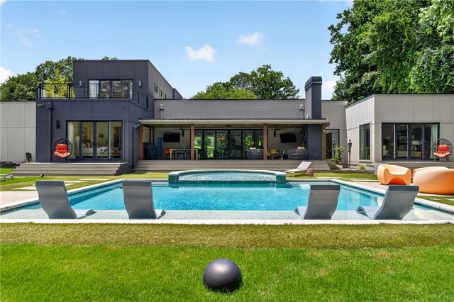 103 Melanie Lane, Woodstock, GA 30188