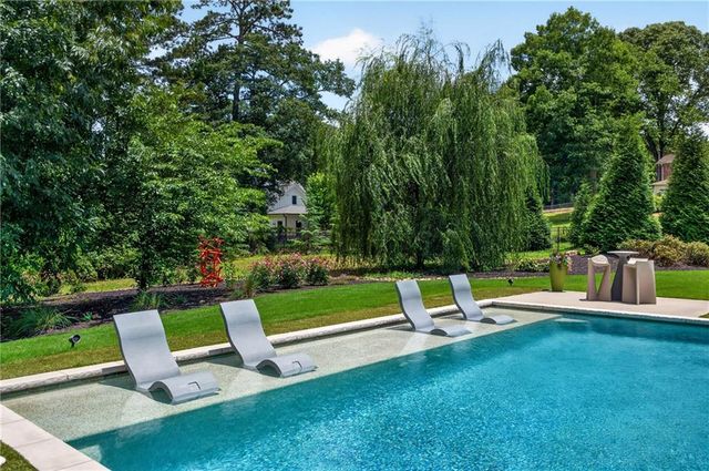 103 Melanie Lane, Woodstock, GA 30188