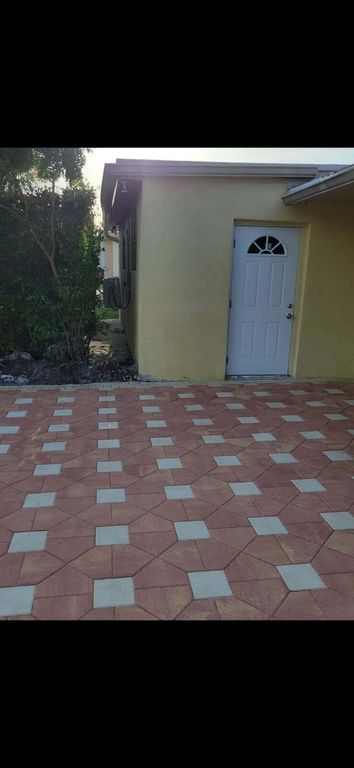 7751 NW 41ST Street Efficiency, Davie, FL 33024