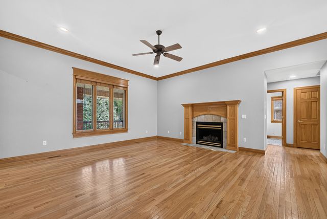 392 N Niangua Drive, Nixa, MO 65714